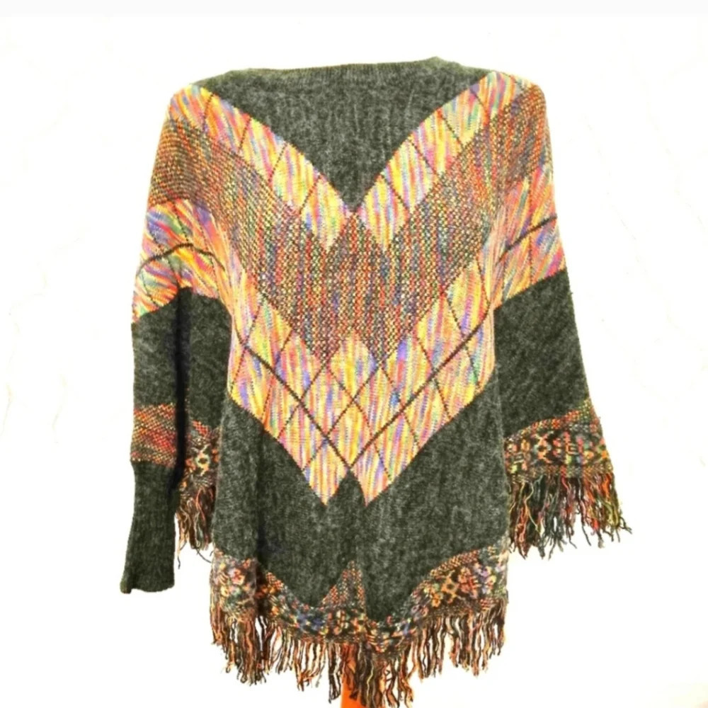 Poncho Sweater • by Myesper • Pullover • Size Medium